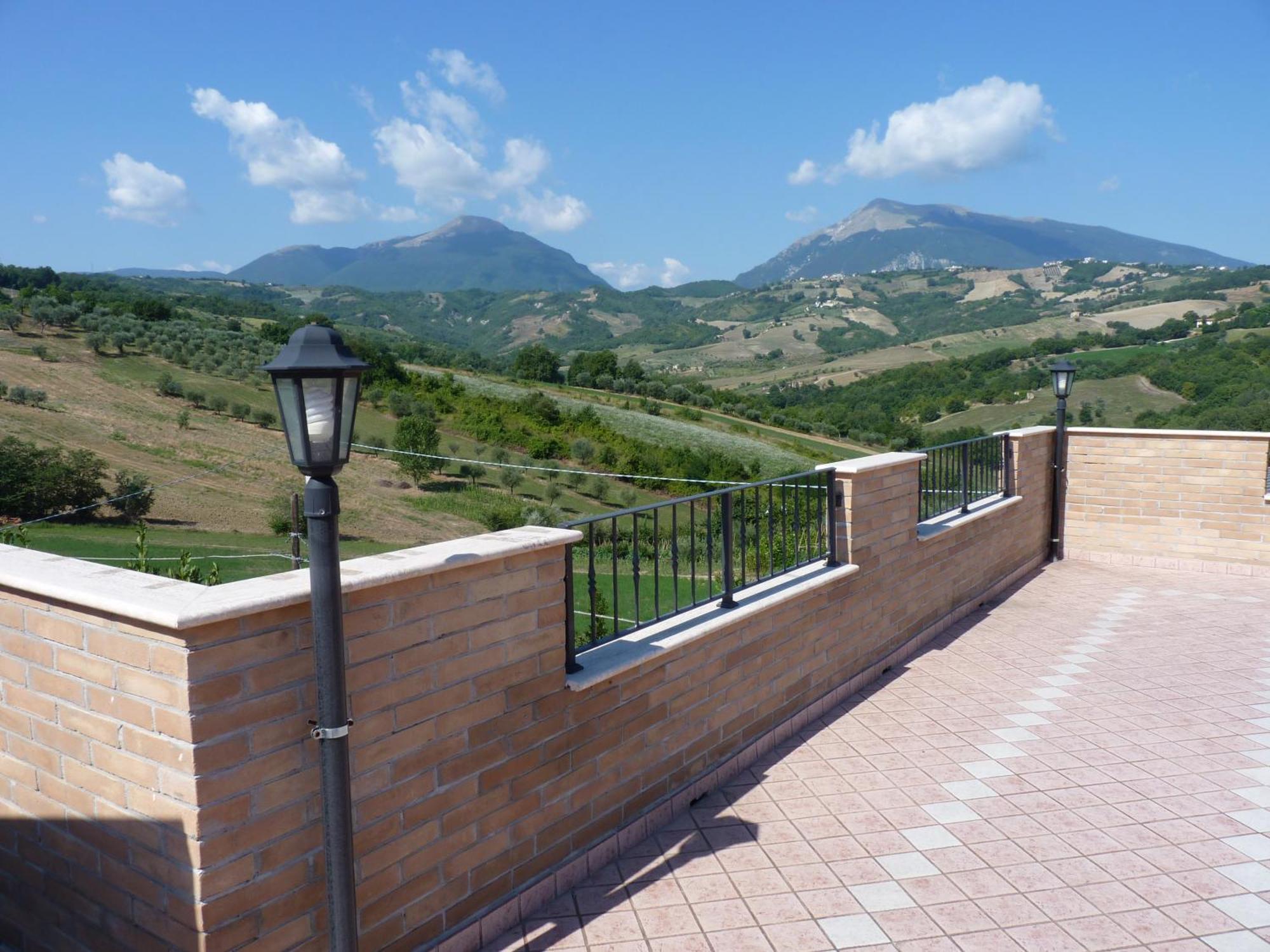 Agriturismo Il Vecchio Carro Campli Εξωτερικό φωτογραφία