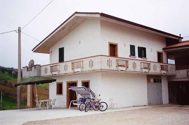Agriturismo Il Vecchio Carro Campli Εξωτερικό φωτογραφία